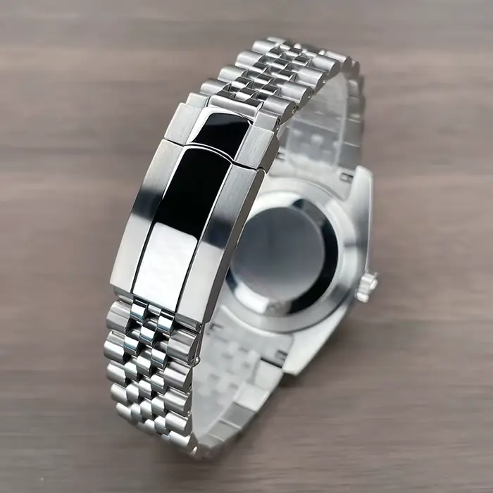 Boîtier de montre NH35 à lunette cannelée 36mm/39mm
