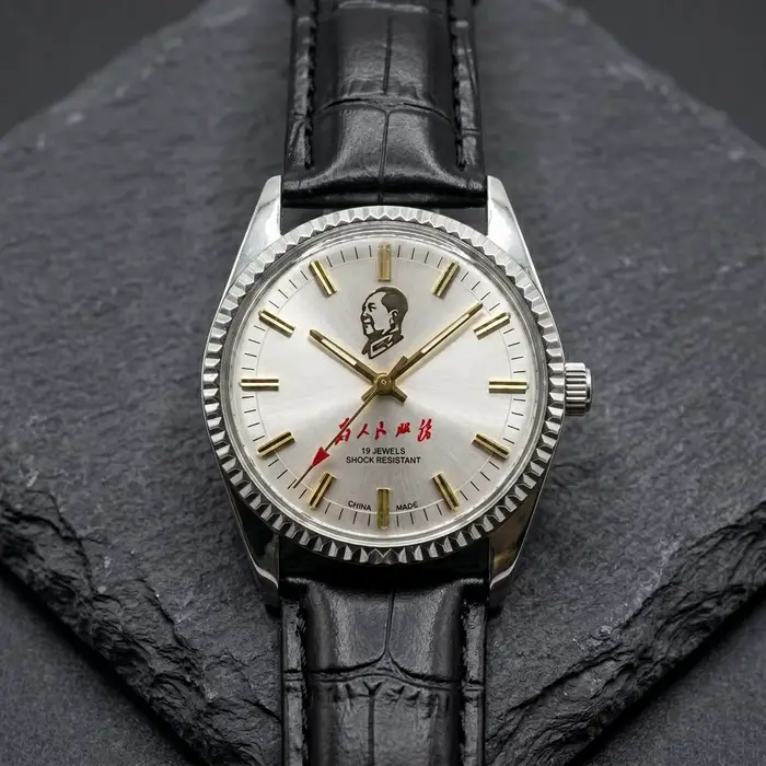 Montre mécanique vintage à remontage manuel