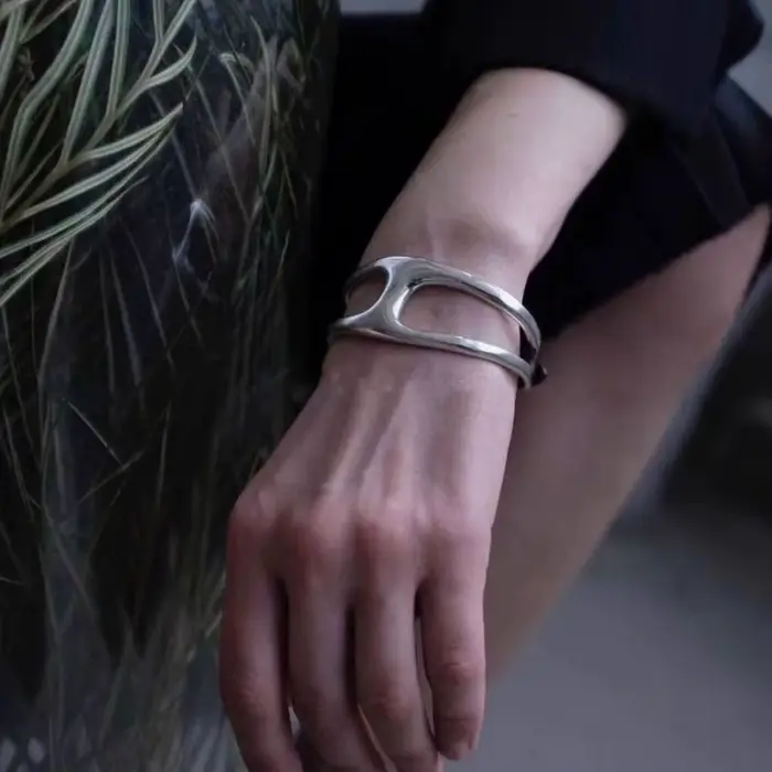Bracelet en corde de cuir géométrique
