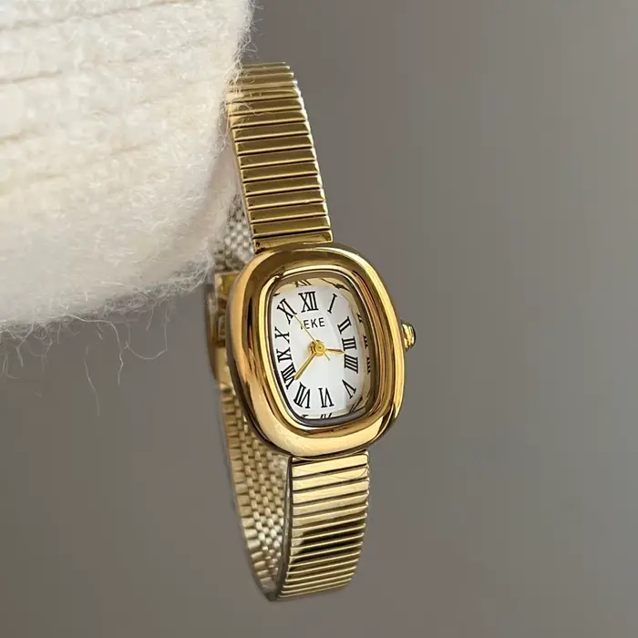 Nouvelle montre à bracelet en cuir pour femme 2026 – Nouveau modèle