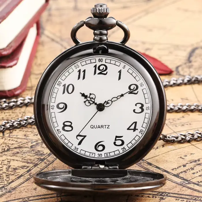 Nouvelle montre de poche vintage noire et dorée brillante