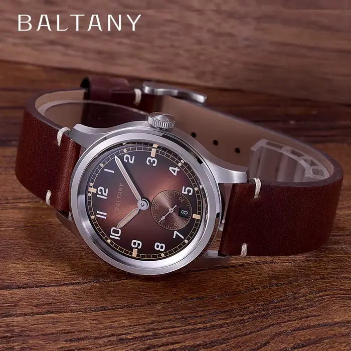 Baltany rétro WW2 montre-bracelet militaire S2081 cadran marron progressif 100ATM ST1731 mouvement 39MM sale douzaine hommage champ montre hommes