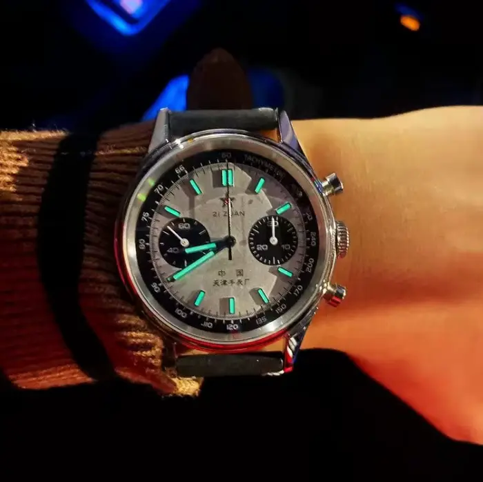 Montre chronographe SEA-GULL Panda
