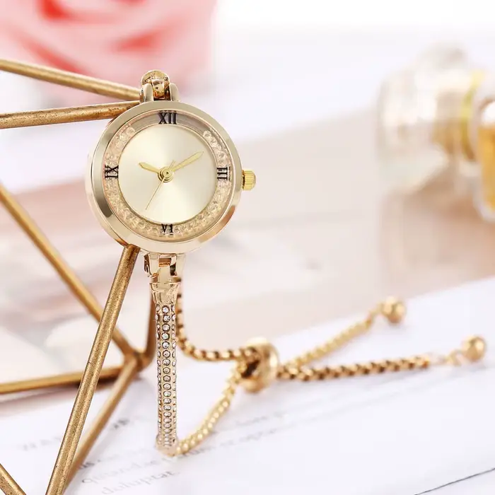 Mode montre pour femme bracelet fin