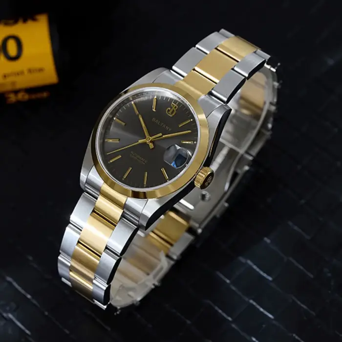 Montre automatique homme édition limitée 36mm saphir plongeur 10ATM lumineux C3 NH35 ocassions spéciales