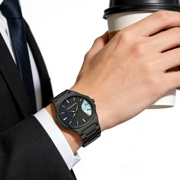 Montre à quartz de haute qualité HANNAH MARTIN