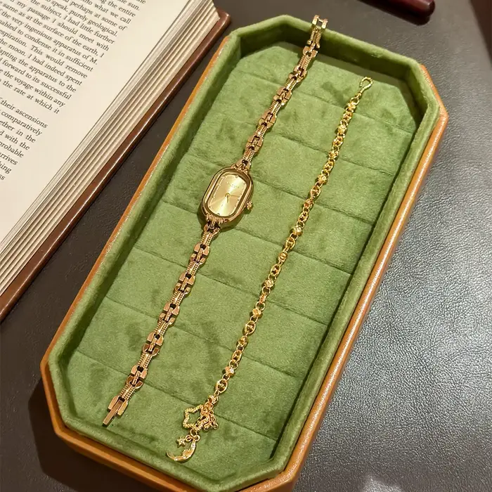 Montre de luxe pour femmes et jeunes filles