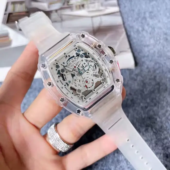 Hommes montre sport personnalité tendance Quartz montre-bracelet Transparent étanche mâle mode horlo