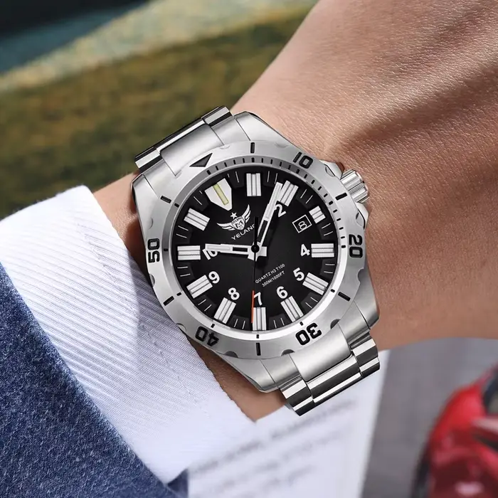 Montre YELANG V1036 Quartz Élégante pour Homme Résistante à l'Eau Occasions Spéciales Aventures Extraordinaires