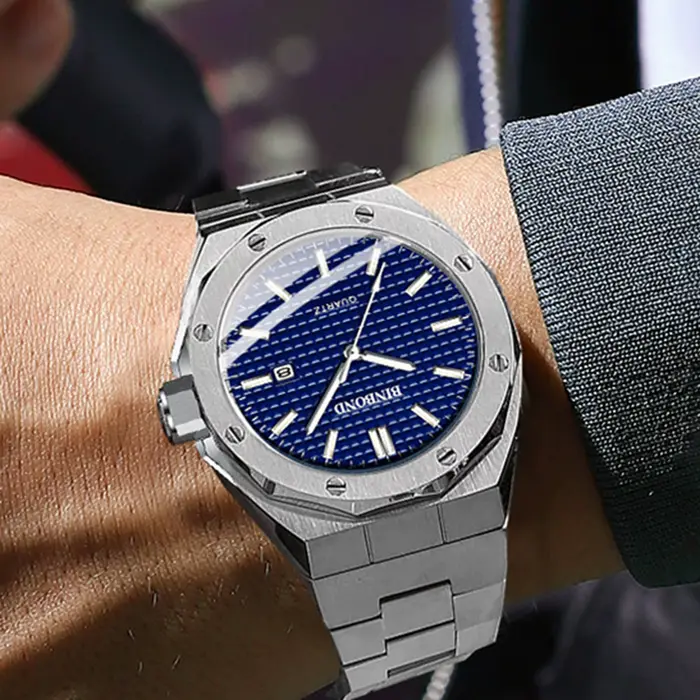 Montres-bracelets à quartz de luxe décontractées et élégantes avec date automatique pour homme occasions spéciales