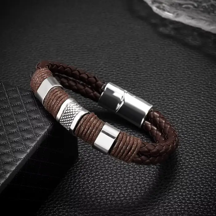 Nouveaux bracelets en cuir tressé en métal pour hommes et femmes