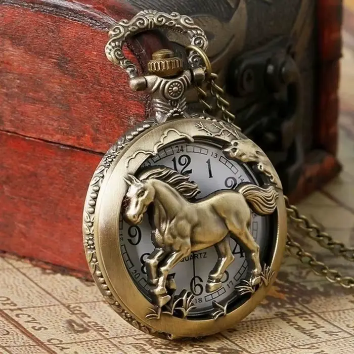Montre de poche Vintage cheval Animal creux