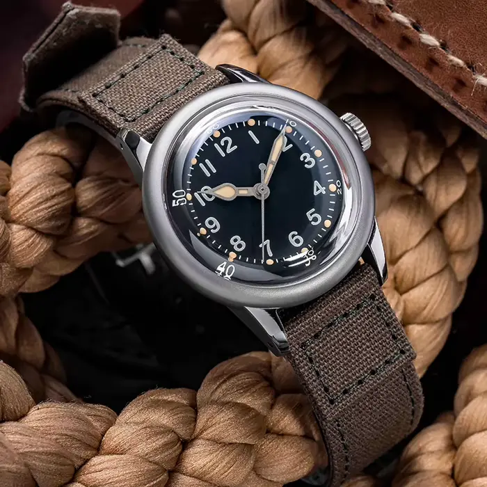Montre mécanique Thorn A11
