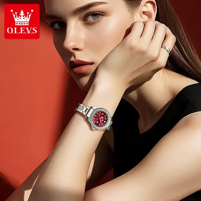 Montre femme en acier inoxydable élégante avec mouvement quartz et résistance à l'eau pour occasions spéciales