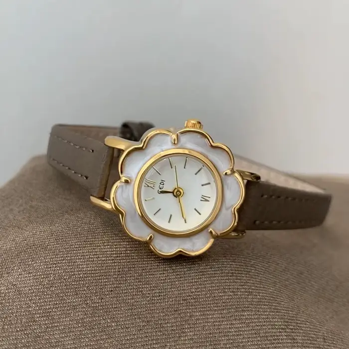 Montre Vintage pour femmes