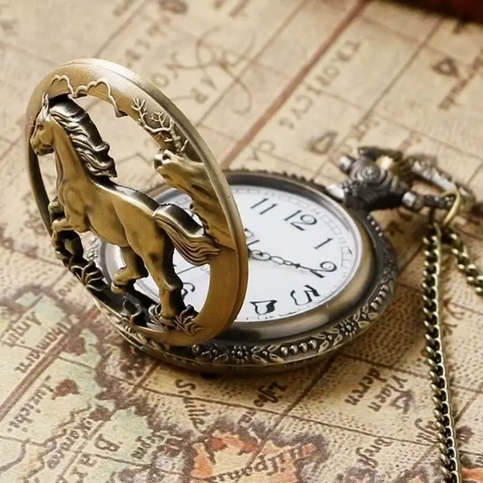 Montre de poche Vintage cheval Animal creux