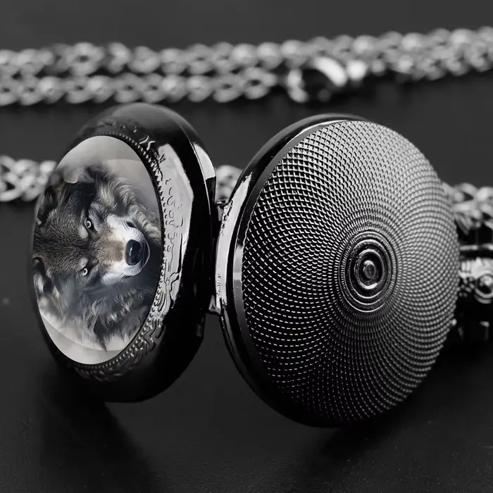 Montre de poche à quartz avec dôme en verre Wolf Design – Chaîne durable et cadran à chiffres arabes