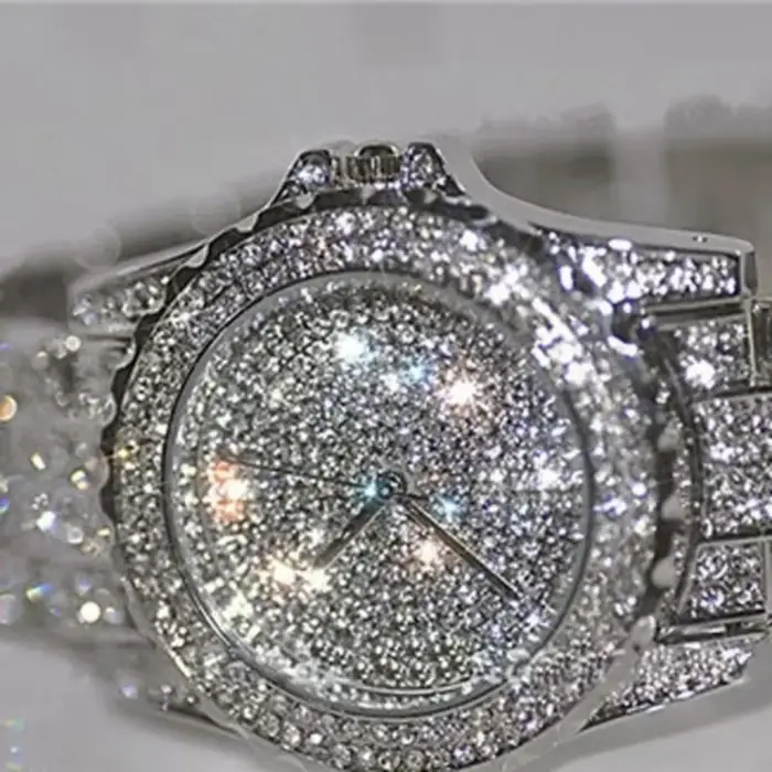 Montre de luxe en strass pour femmes