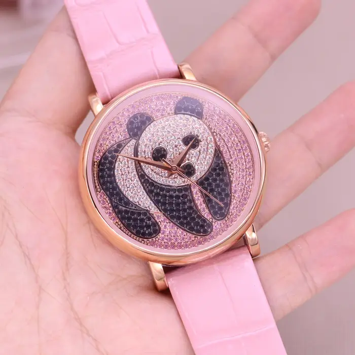 Vente Davena Panda montre pour femme grand strass cristal heure de mode Bracelet en cuir véritable horloge fille anniversaire boîte-cadeau