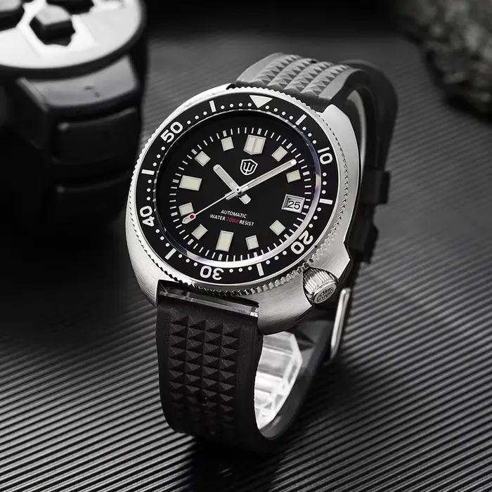 Montre de Plongée Vintage en Acier Inoxydable PVD avec Mouvement Automatique NH35A pour Hommes Occasions Spéciales Plongée