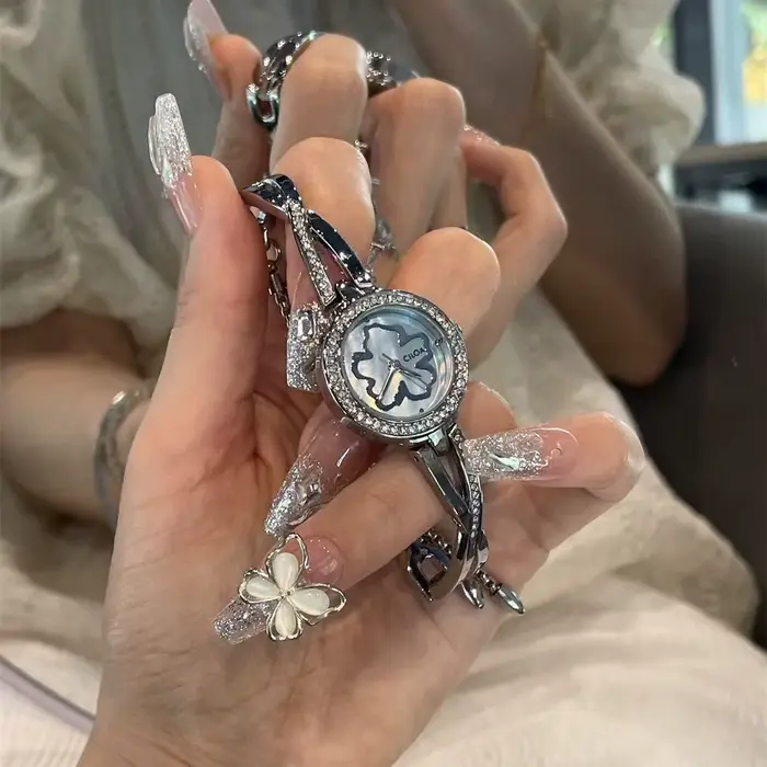 Montre-bracelet à quartz CILOA pour femme