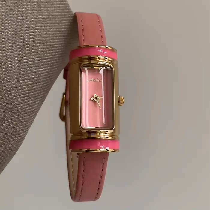 Montre Femme Luxe Leger 2026 Design Classique Polyvalent Haut de Gamme en Cuir Occasions Speciales