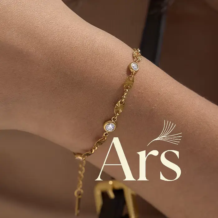 Bracelet chaîne plaqué or 18 carats pour femme