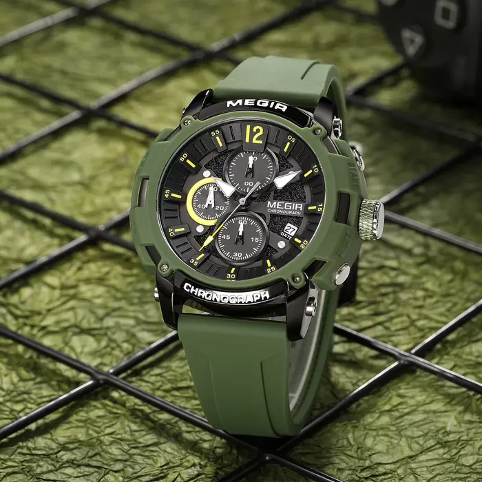 Montre chronographe analogique à quartz Megir 2208 avec date