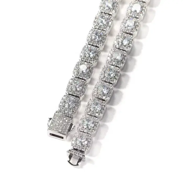 Bracelet hip-hop européen et américain en cuivre incrusté de zircon en forme de fleur chaîne de bonbons rock