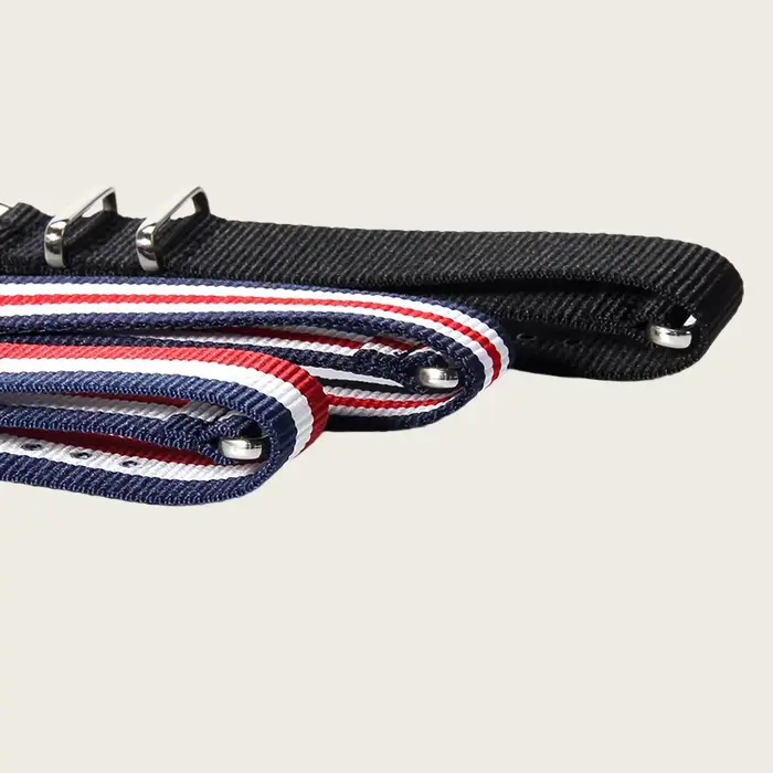 Bracelet de montre en nylon unisexe pour montres de luxe ajustable et résistant pour homme et femme occasions spéciales