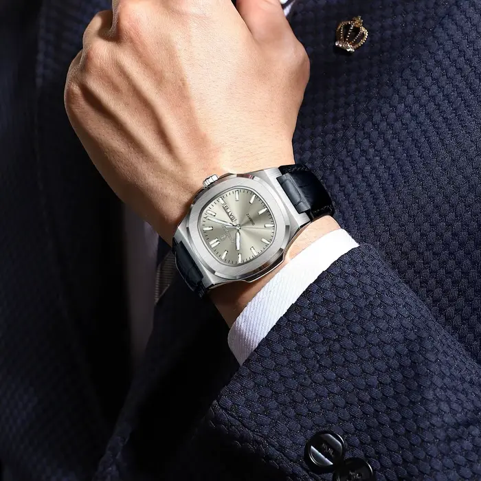POEDAGAR montre de haute qualité pour hommes de luxe lumineux étanche semaine calendrier homme horloge en cuir carré