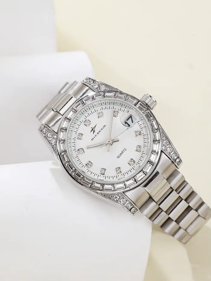 Montre classique pour femme avec cadran vert serti de diamants, lunette entièrement sertie de diaman