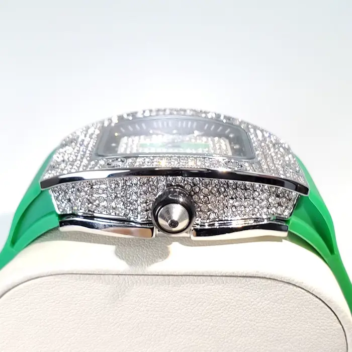Montre de luxe en diamant pour femmes