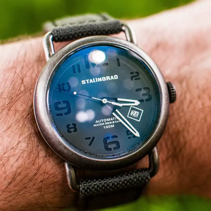 Montre STALINGRAD en acier inoxydable avec bracelet en nylon pour hommes, résistante à l'eau, style mode et décontracté pour aventures et occasions spéciales