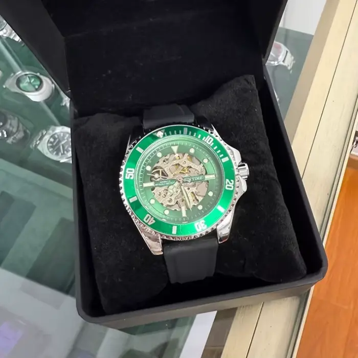 Montre squelette de luxe pour homme