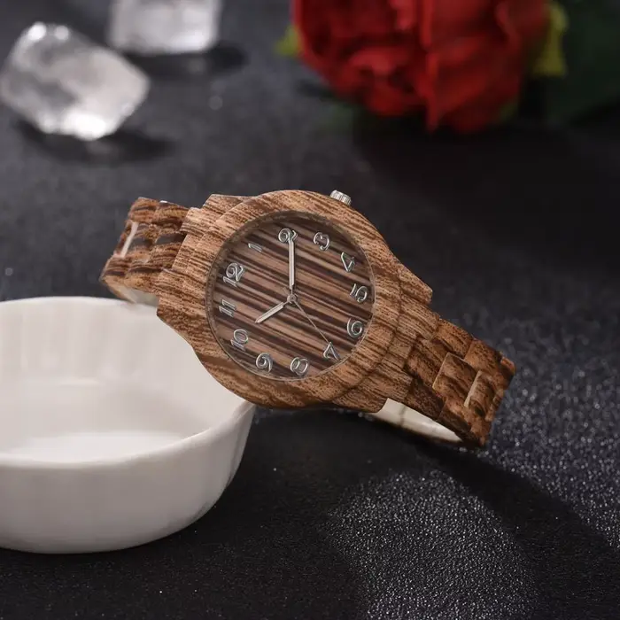Montre en bois et cuir pour femmes, nouvelle collection 2022, bracelet en bois et quartz, livraison 
