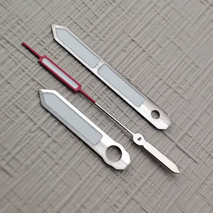 Aiguilles de Montre Modifiées
