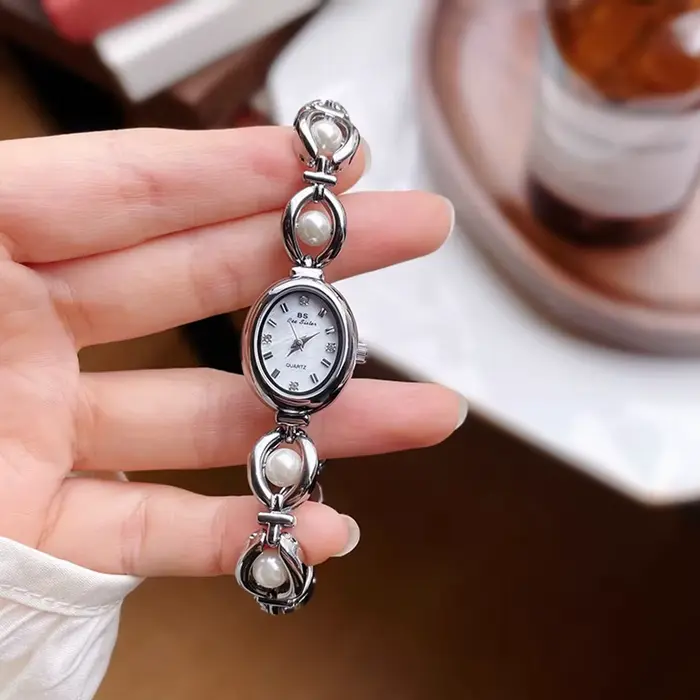 Montre pour femme Bracelet montres à Quartz marque de luxe Vintage décontracté petite horloge en argent haute qualité