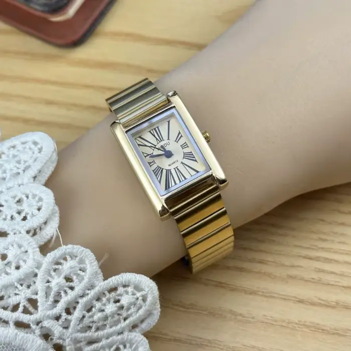Offre spéciale femmes cadran carré montre à Quartz minimaliste bracelet en acier montre-bracelet Para Mujer dames cadeaux livraison directe Relógio Feminino