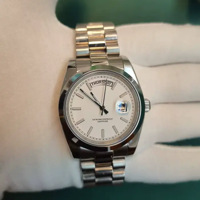 Montre pour hommes de petite taille verre saphir acier inoxydable natation 50M étanche affaires batt