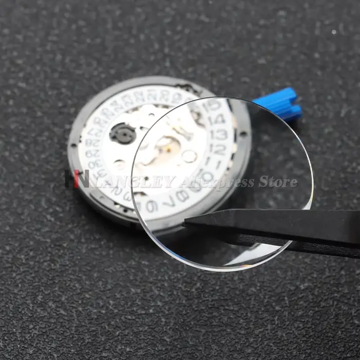 Verres de Montre à Dôme Unique en Verre Trempé pour Hommes et Femmes Occasions Spéciales Couleurs Variées Facile à Installer