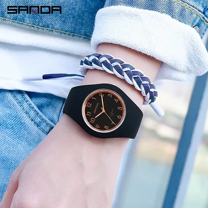 Mode 2022 luxe Sanda marque montre pour femme Simple étanche montres à Quartz Ultra-mince conception dames