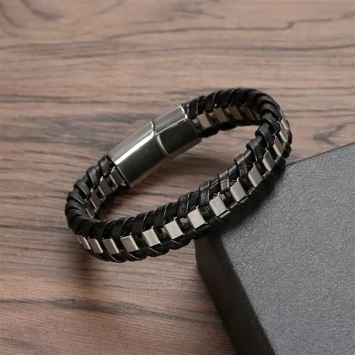 Bracelet tressé en acier inoxydable et cuir tissé à la main pour hommes