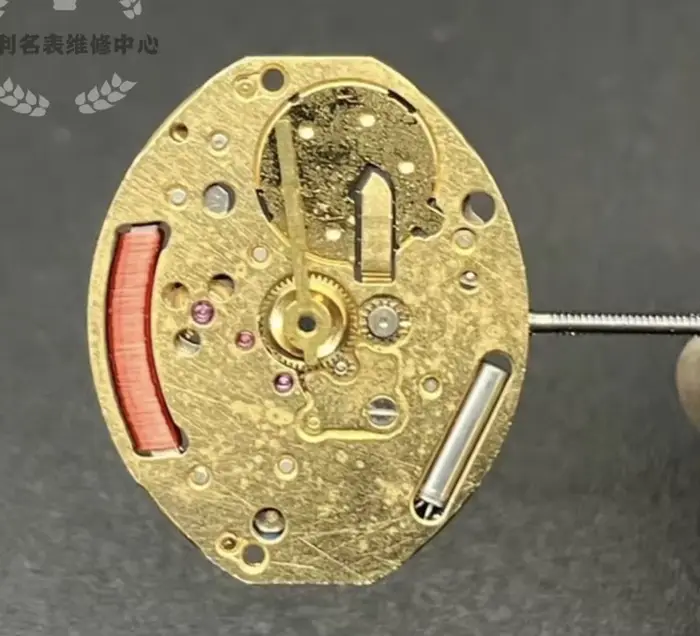 Pièces de mouvement de montre d'horloger