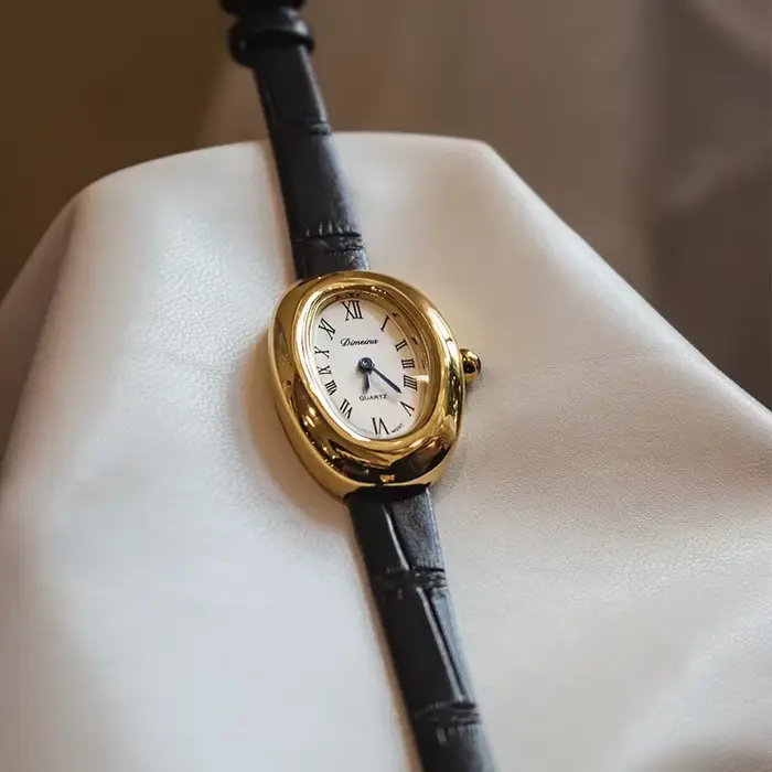 Montre Dimeina Femmes Quartz Forme Ovale Acier Inoxydable Bracelet Cuir Noir Occasions Spéciales