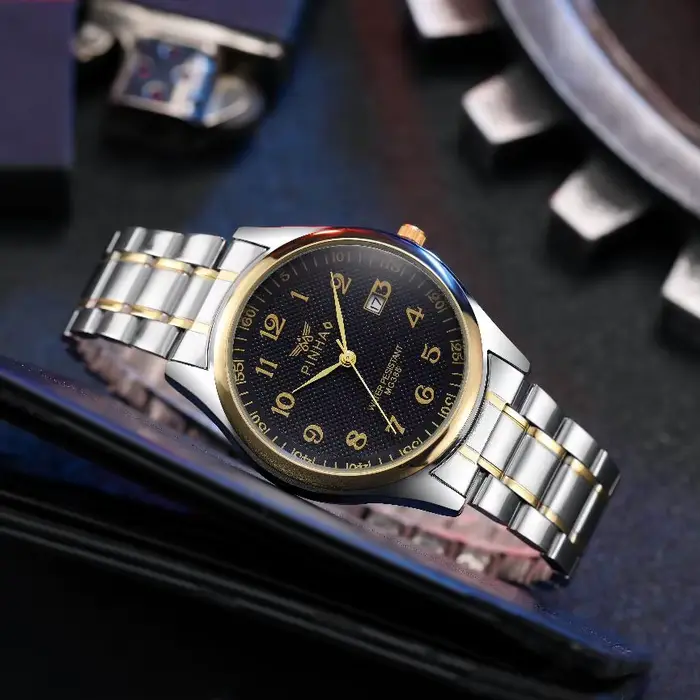 Montre en acier inoxydable XUNCHELL Quartz pour homme style casual et fashion occasions spéciales