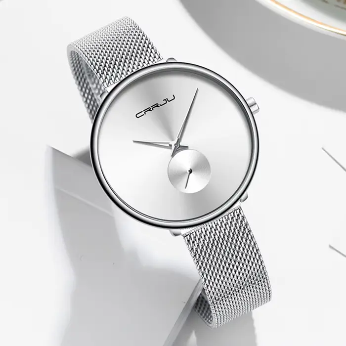 Montre de Luxe Minimaliste et Étanche pour Femme