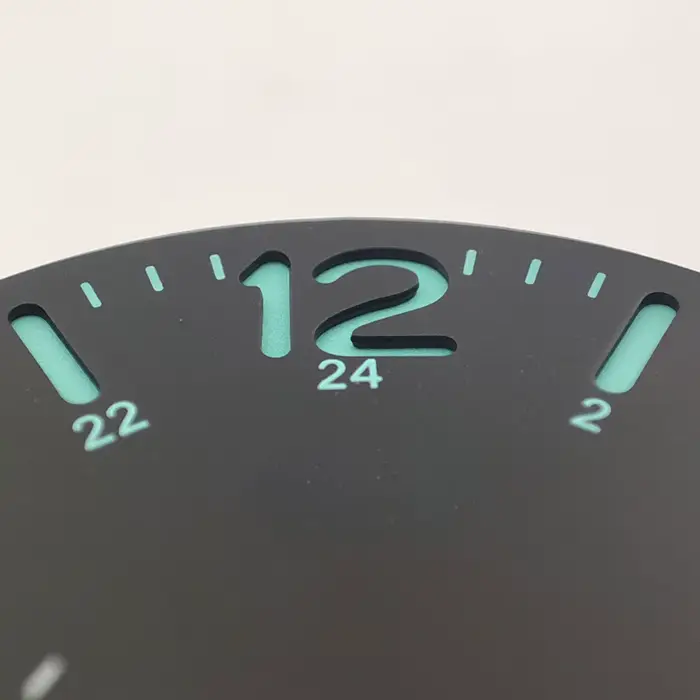 Cadran vert C3 lumineux stérile à calendrier unique