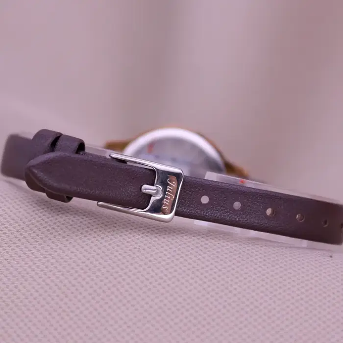 Montre à quartz en cuir avec petits biscuits pour femme