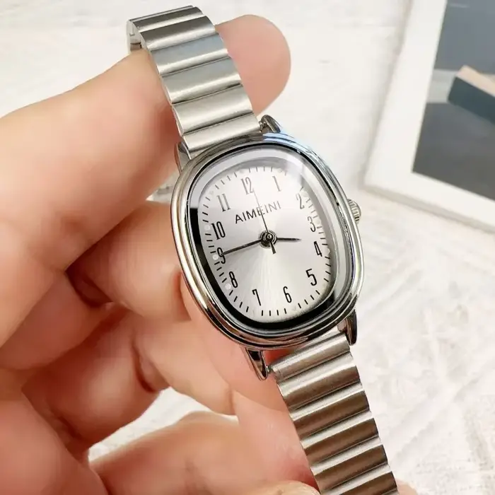 Offre spéciale montre à Quartz pour femmes mode cadran ovale